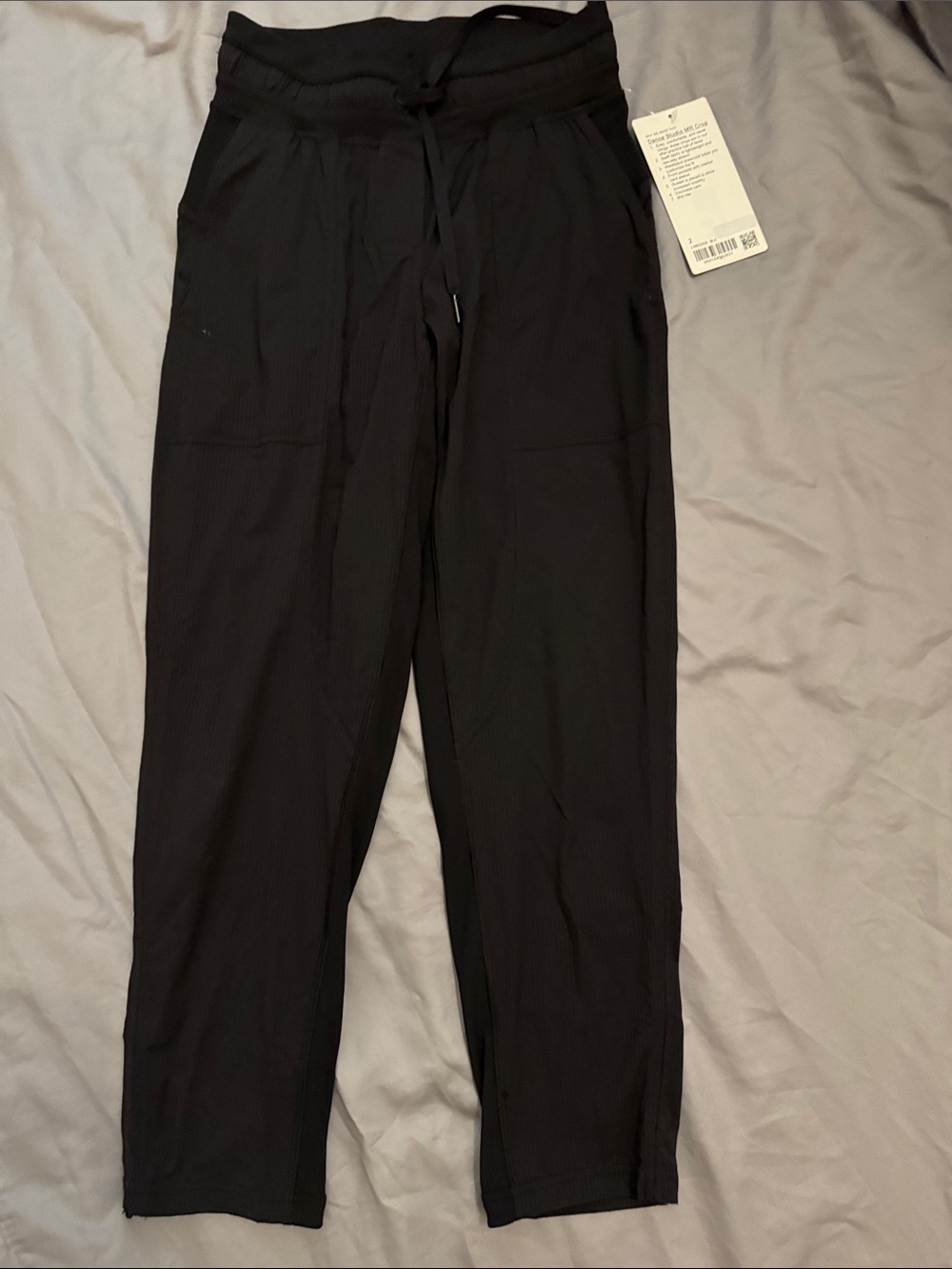 Lululemon Dance Studio Mid Rise Crop pants